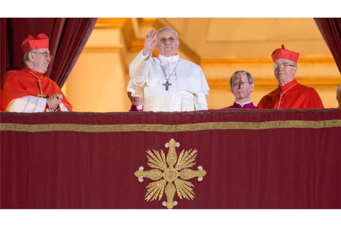 Geschlossene Gesellschaft: Wie läuft die Papstwahl ab? Am Ende des Konklaves von 2013 wurde Jorge Mario Bergoglio Papst Franziskus. (Archivbild)