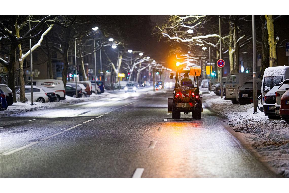 Am Morgen waren Räumfahrzeuge unterwegs.