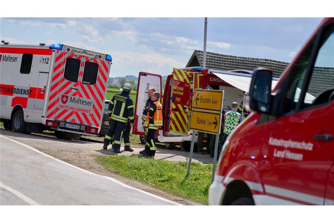 Am Nachmittag kommt es wegen eines auffälligen Geruchs erneut zu einem Feuerwehreinsatz an dem Firmengelände in Runkel.