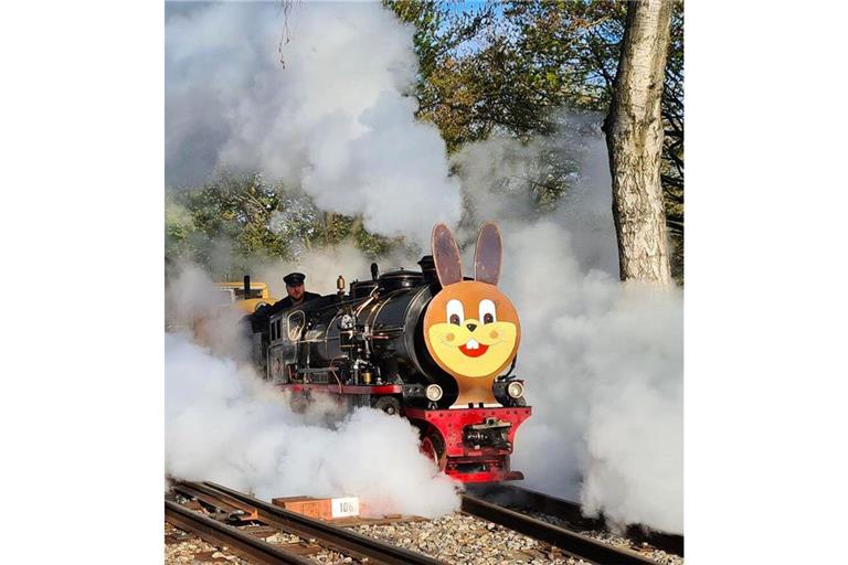 Am Ostersonntag dampft die Killesbergbahn als „Häsle-Express“ durch den Killesbergpark