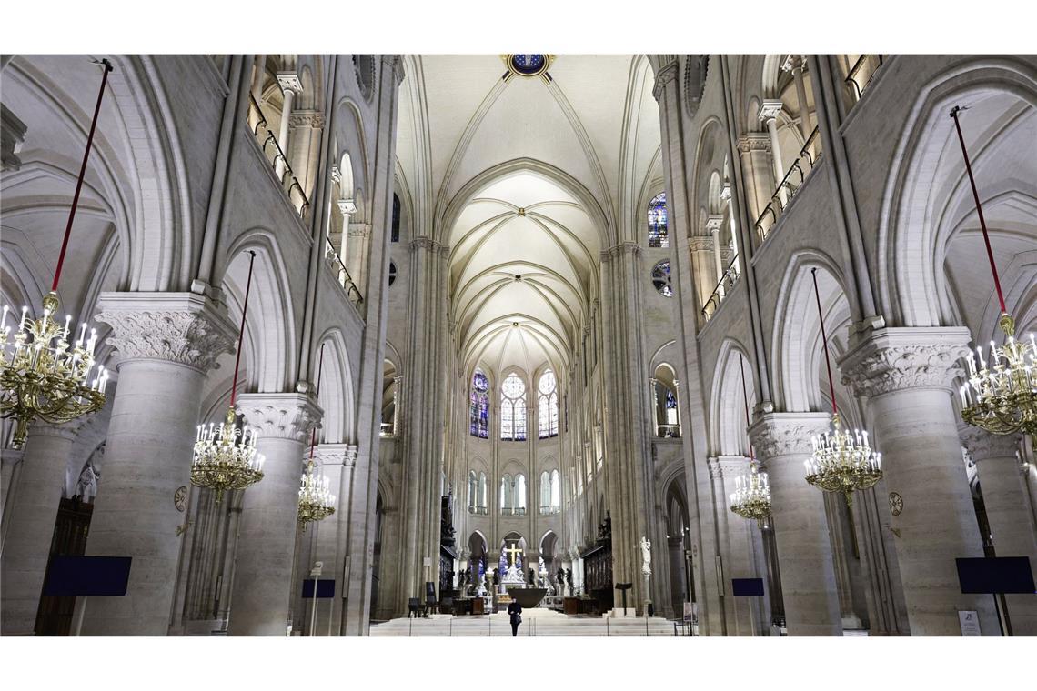 Pariser Kathedrale Notre-Dame öffnet wieder ihre Pforten Am Sonntag soll dann die erste Messe nach dem Brand in der Kathedrale stattfinden.