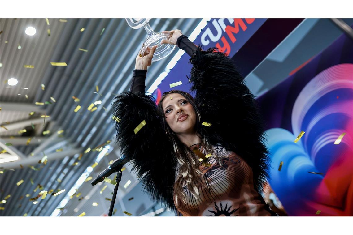 Am Sonntag war Dara bereits am Flughafen von Sofia von Fans gefeiert worden. (Archivbild)