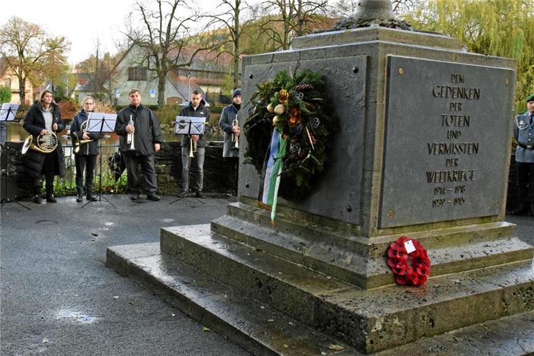 Am Volkstrauertag gibt es in Murrhardt mehrere Gedenkveranstaltungen. Archivfoto: Elisabeth Klaper