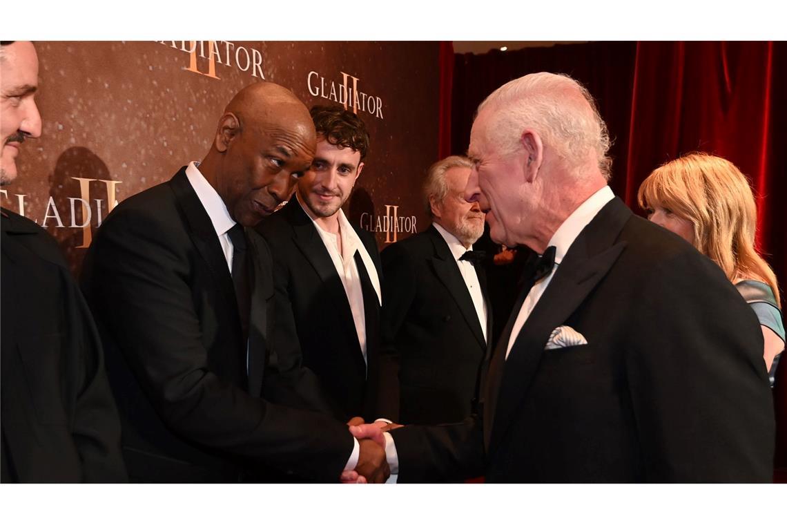 Happy Birthday Your Majesty! König Charles feiert Geburtstag Am Vorabend seines Geburtstags hatte er sich auf dem Roten Teppich der Weltpremiere von "Gladiator II" gezeigt und Stars wie Denzel Washington getroffen.