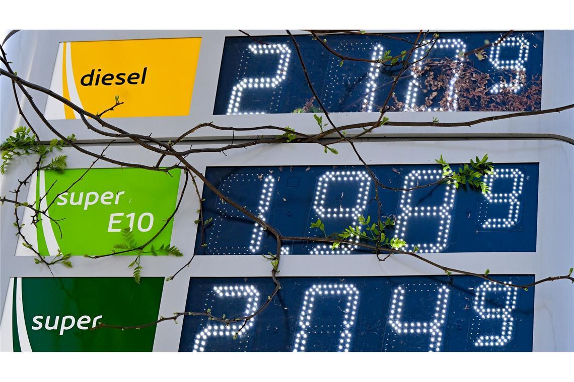 12-Uhr-Regel: Tanken ist schon am Morgen relativ günstig