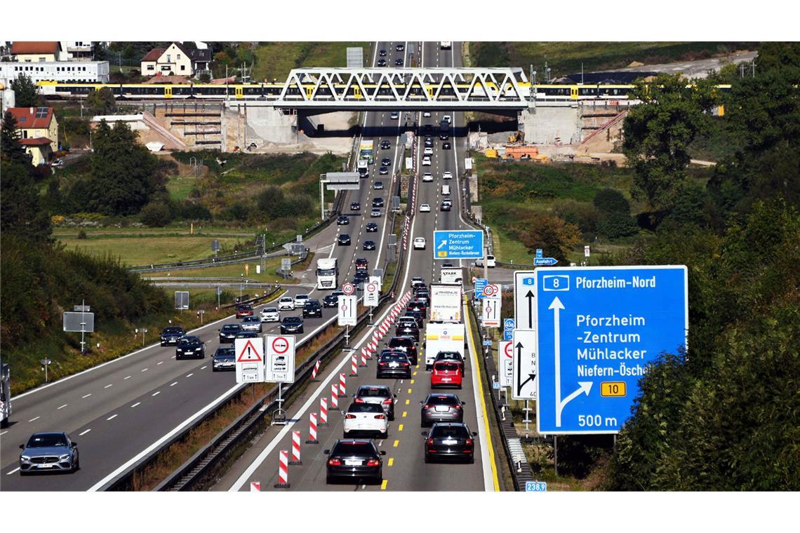A8 am Wochenende gesperrt - was Autofahrer wissen müssen Am Wochenende wird die A8 rund um Pforzheim gesperrt. (Archivbild)