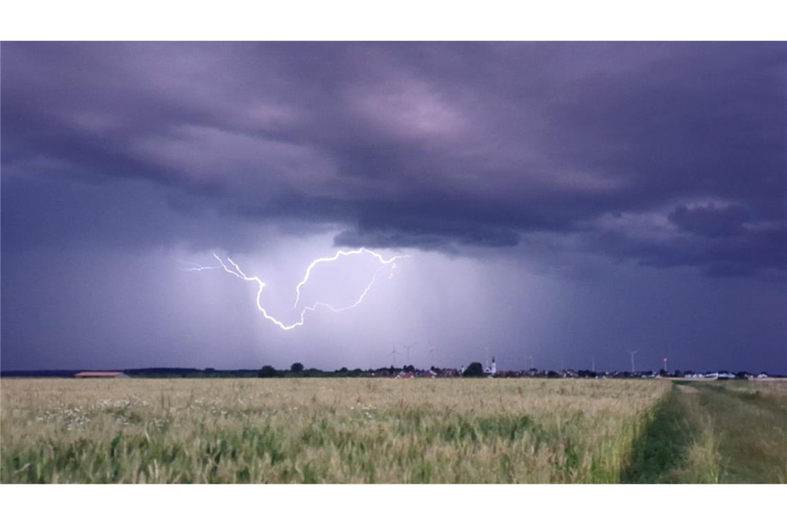 Hitze und Gewitter – so wird das Wetter am Wochenende Am Wochenende wird es im Südwesten ungemütlich (Symbolbild).