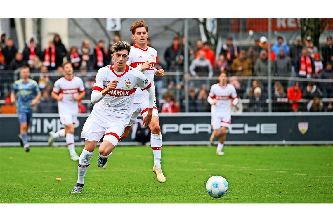 Die Suche nach einem Stabilisator Ameen Al-Dakhil möchte bald die erhoffte Verstärkung in der Abwehr des VfB Stuttgart sein.