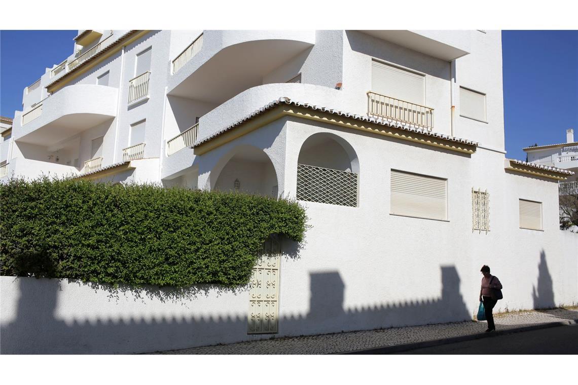 Neue Suche im Fall Maddie - Viele Fragen offen An der Praia da Luz wollen die meisten Menschen nichts mehr vom Fall wissen. (Archivfoto)