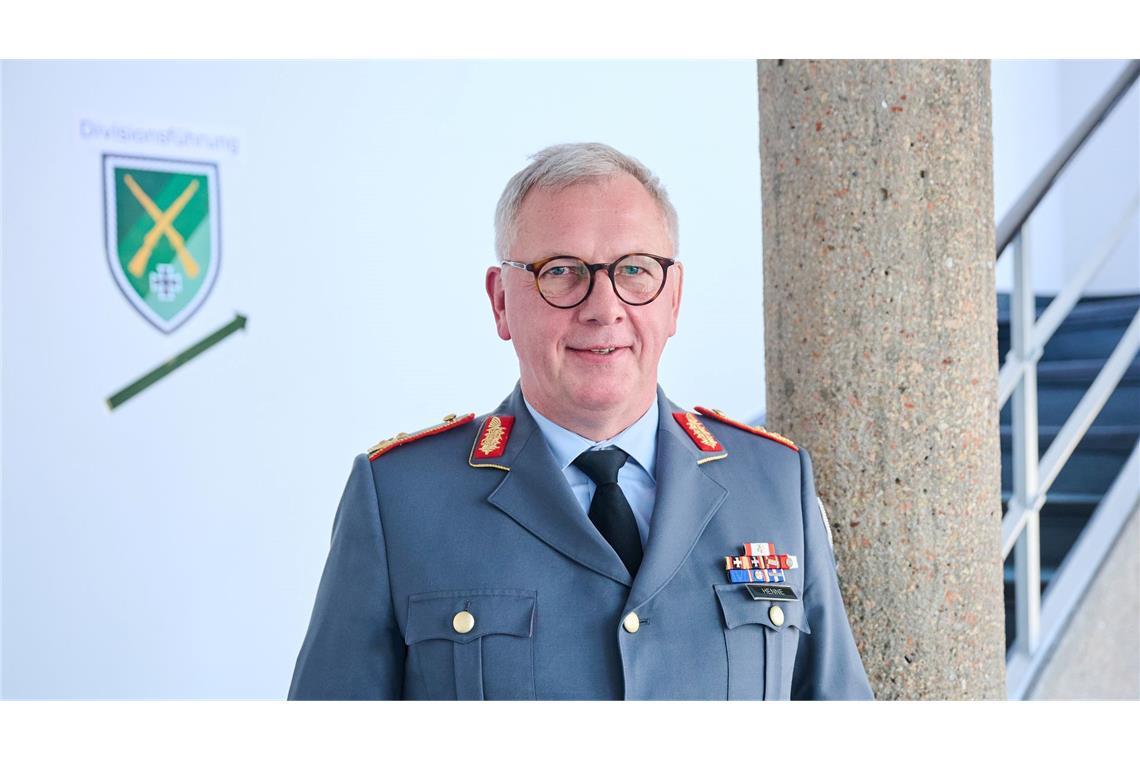"Fight tonight": Heimatschutz soll zügig aufgebaut werden Andreas Henne - designierter Kommandeur Heimatschutzdivision