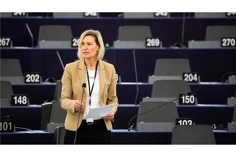 Angelika Niebler spricht von "unzutreffenden Vorwürfen", will sich ansonsten aber bislang nicht äußern. (Archivbild)