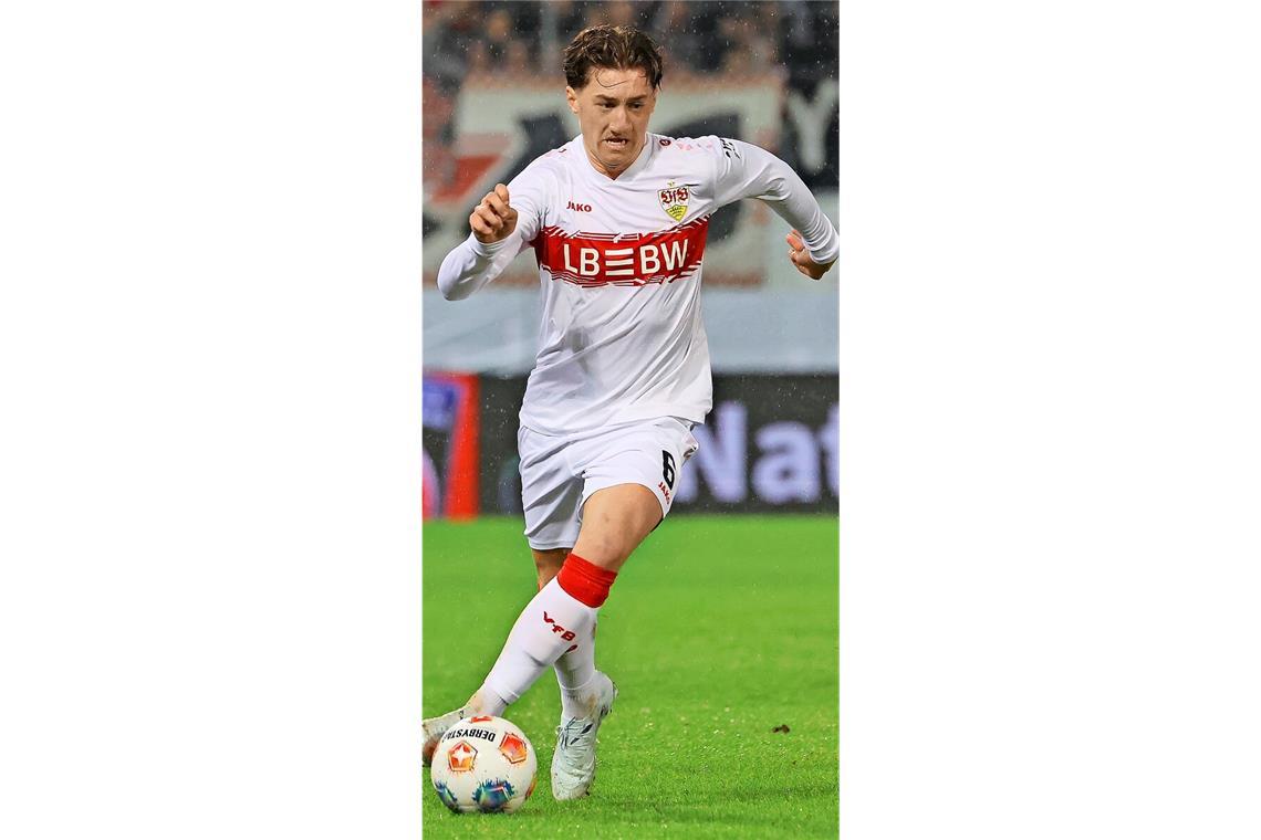Angelo Stiller treibt das Spiel des VfB Stuttgart nach vorne.
