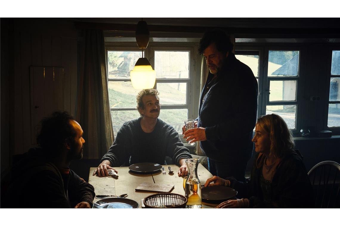 Angespannte Stimmung beim Abendessen.