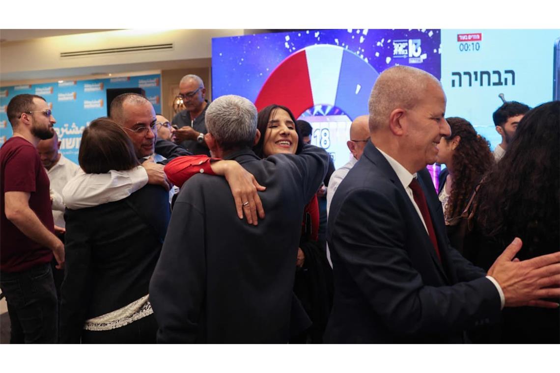 Anhänger der arabischen Pateien können sich freuen, sie haben dazugewonnen.