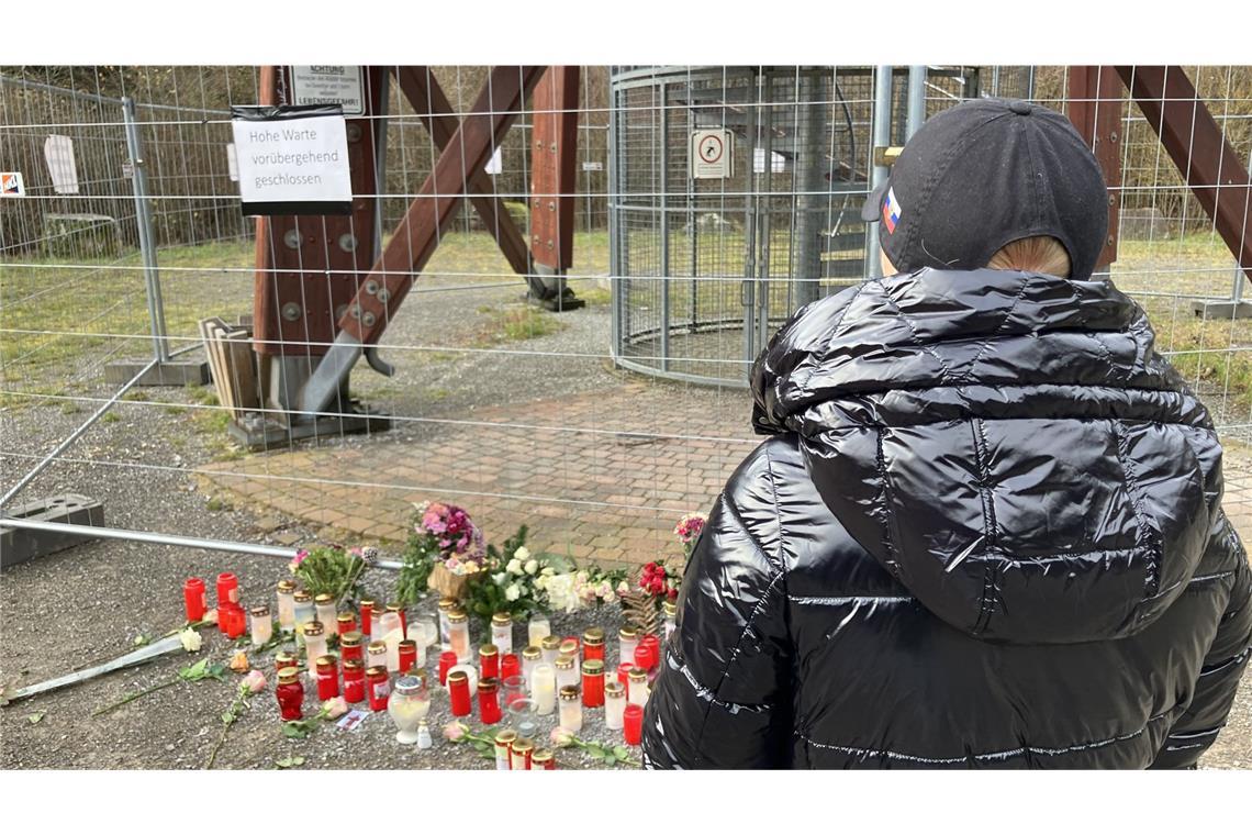 „Sie sollen in Ruhe trauern können“ – Frau sammelt Spenden für Familien Anna Bobyr möchte sich nicht mit Gesicht in der Zeitung zeigen. Sie wolle nur helfen, die Spendenaktion soll im Vordergrund stehen, sagt die 46-jährige Mutter.