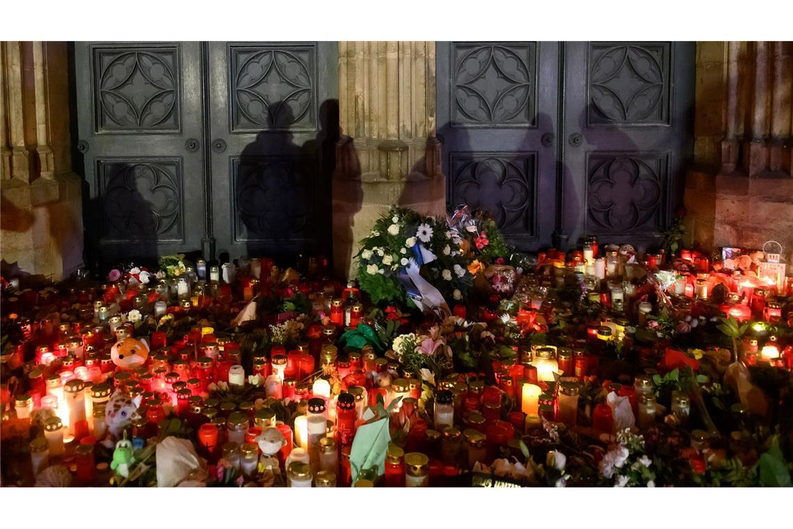 Bilder des Tages Anteilnahme in Magdeburg