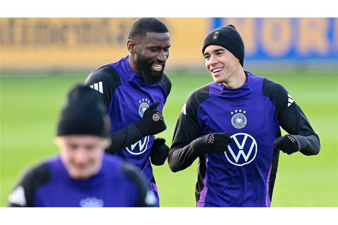 Defensiver Schlüssel: Nagelsmanns Detail für Titeltraum Antonio Rüdiger (l.) und Jamal Musiala (r.) - zwei wichtige Säulen für Bundestrainer Nagelsmann.