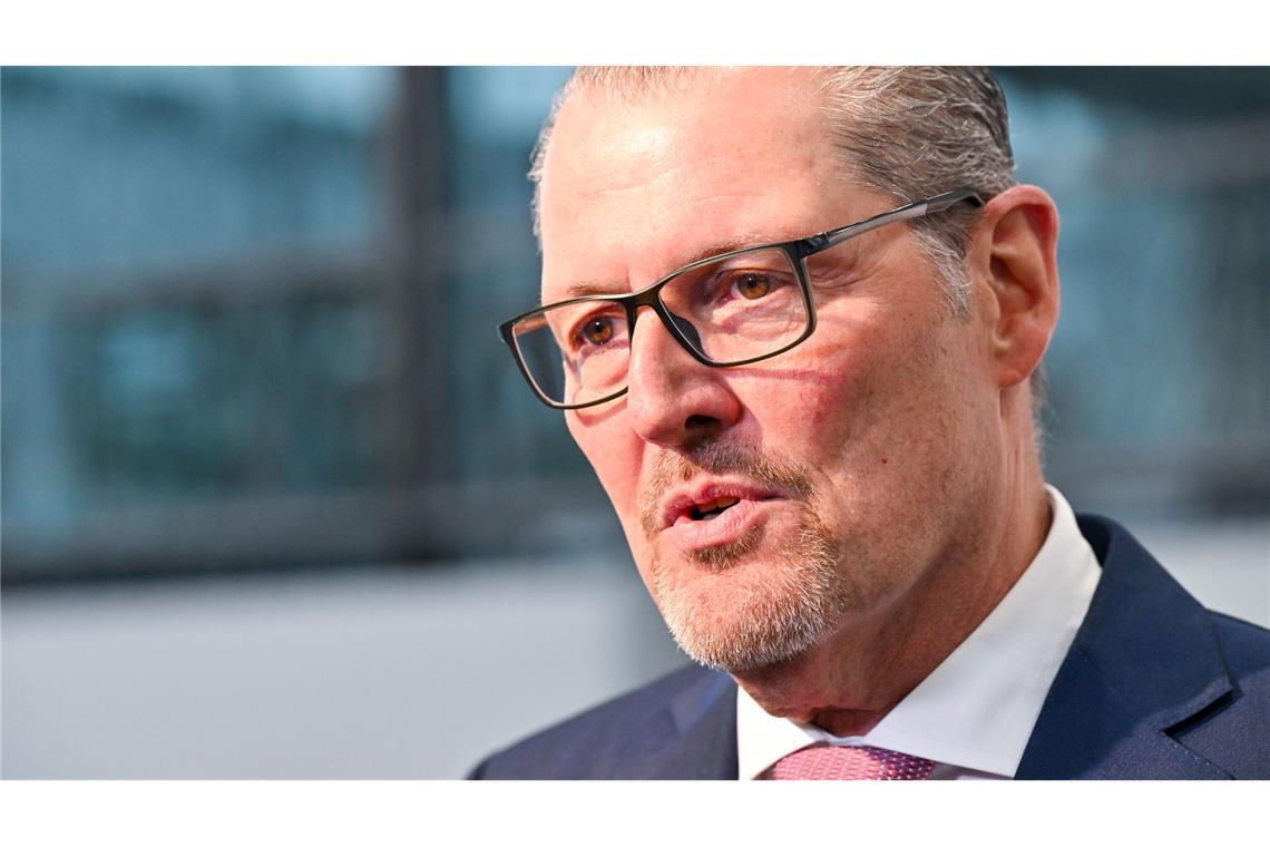 Arbeitgeberpräsident Rainer Dulger sieht vor allem bei Gewerkschaften und SPD die Notwendigkeit, sich zu bewegen. (Archivbild)