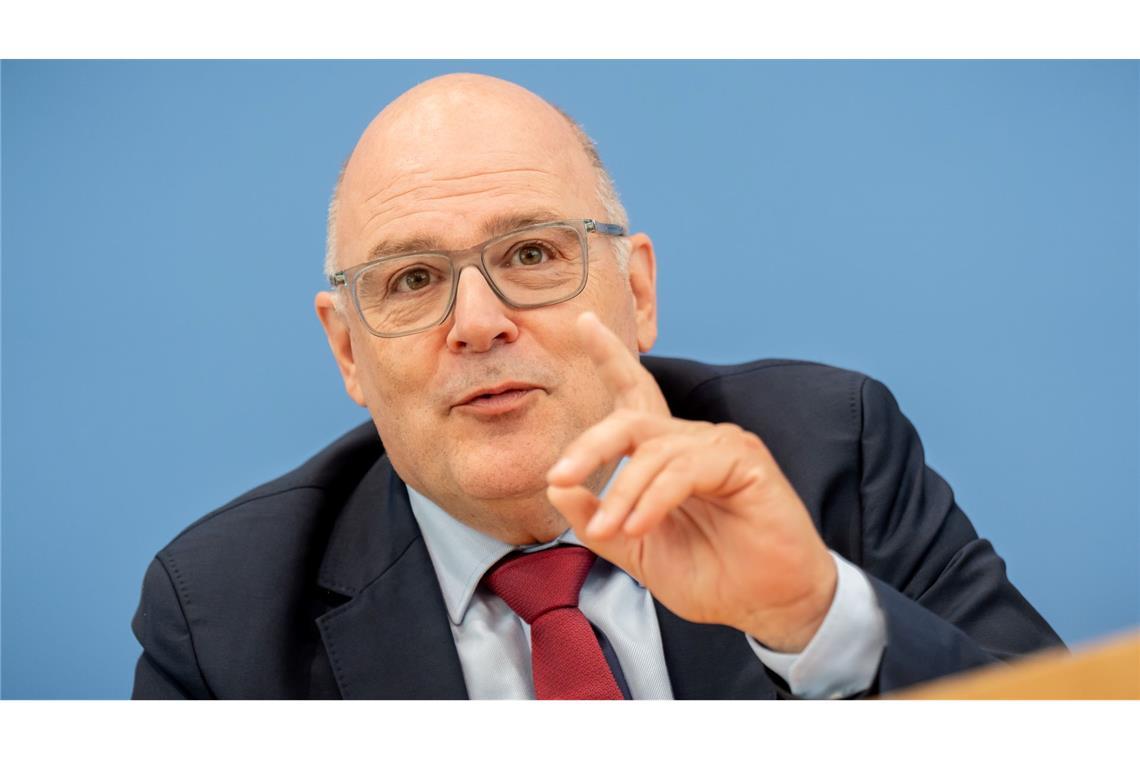 Wirtschaft bremst: Wer bekommt die 1.000-Euro-Prämie?