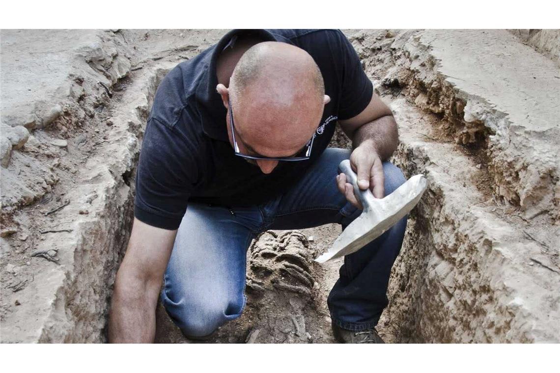 Askese in Eisenringen: Forscher finden byzantinische Nonne Archäologen finden Leiche von Nonne mit schweren Eisenringen