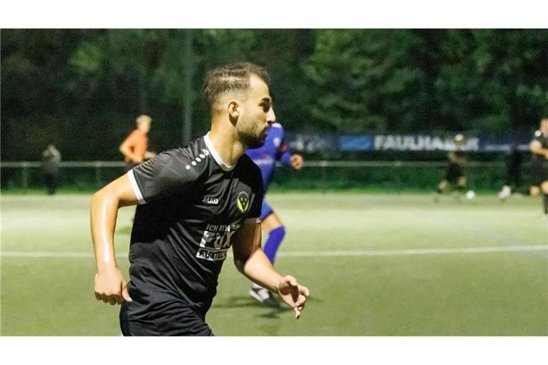 Archivfoto: Ömer Bozkurt und die SpVgg Aidlingen holen bei der SGM Gäufelden einen 0:4-Rückstand auf.
