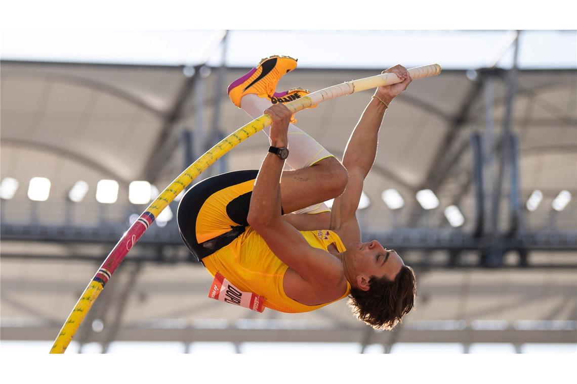 Armand Duplantis steigerte seinen Stabhochsprung-Weltrekord auf 6,29 Meter.