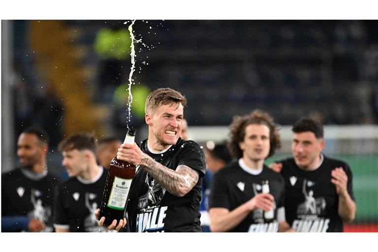 Arminia Bielefeld steht nach dem Sensationssieg gegen Leverkusen im DFB-Pokalfinale.