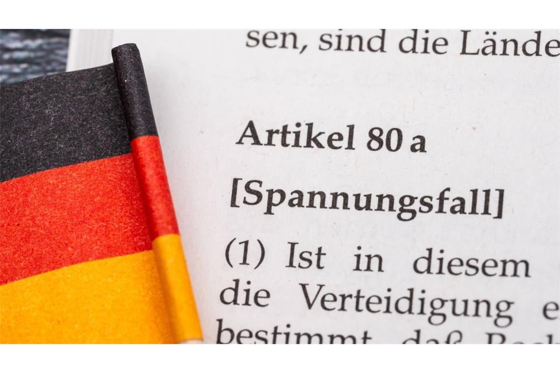 Artikel 80 a Grundgesetz.