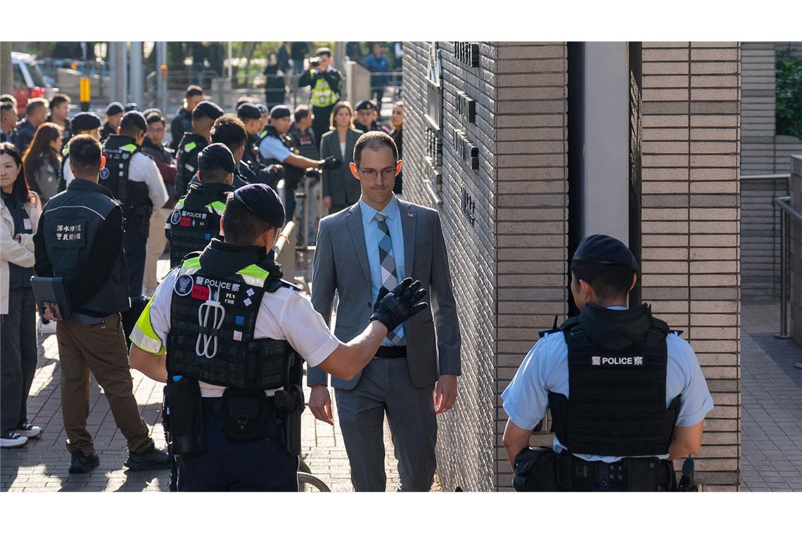 Auch ausländische Diplomaten kamen zur Verkündung des Urteils.