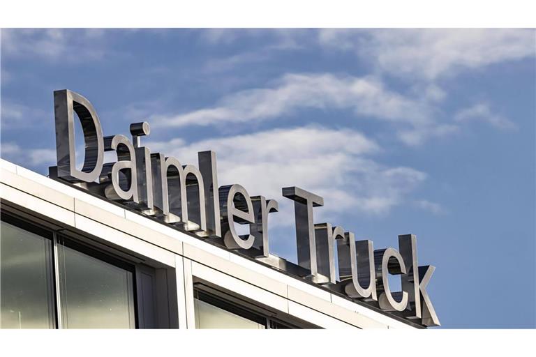 Auch bei Daimler Truck hellt der   Bonus die Stimmung in der Belegschaft  auf.