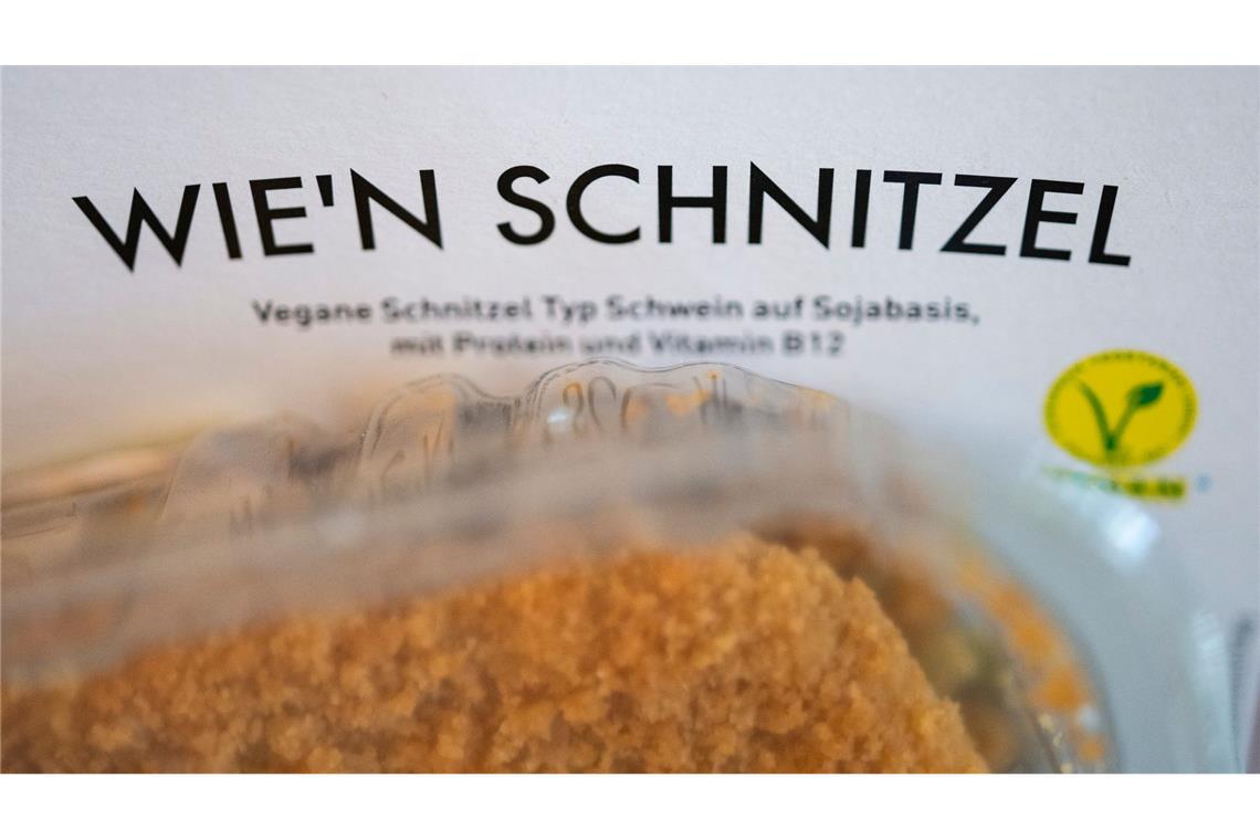 Darf ein Schnitzel aus Soja sein? Auch Bezeichnungen, die an bekannte Begriffe wie "Wiener Schnitzel" erinnern, wären von dem Verbot betroffen. (Symbolbild)