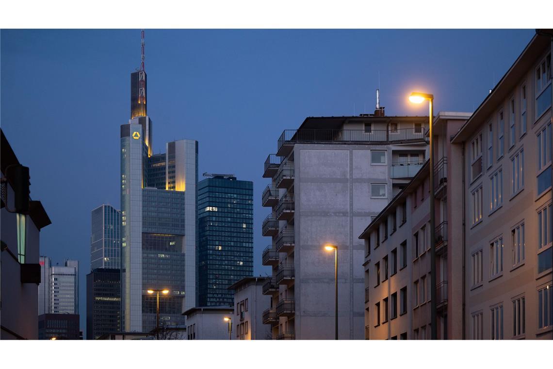 Reichstagskuppel-Architekt Foster wird 90 Auch der Commerzbank-Tower gehört zu den Werken seines Büros. (Archivbild)