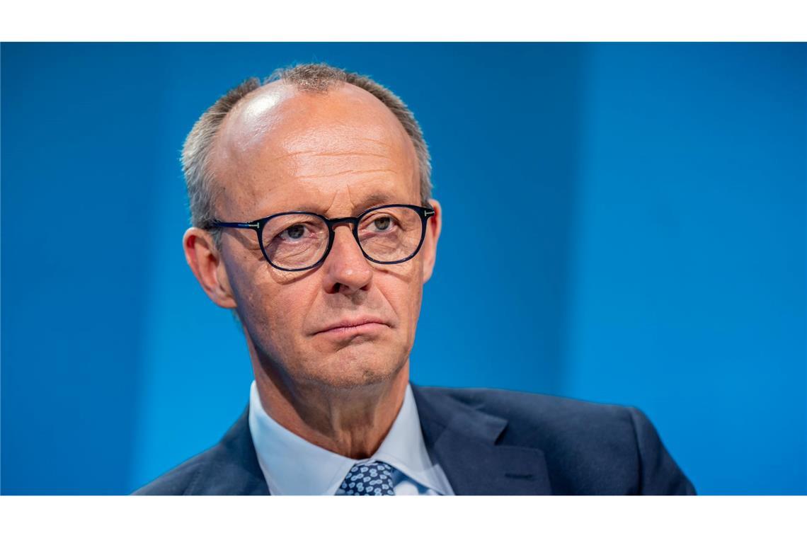 EVP-Chef Weber im Amt bestätigt Auch der designierte Bundeskanzler und CDU-Chef Friedrich Merz nahm an dem Parteitag teil. (Archivbild)