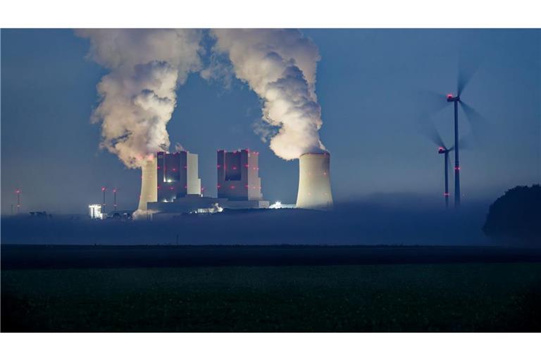 Auch die für die Stromerzeugung einsetzbaren und als verfügbar gemeldeten Braun- und Steinkohlekraftwerke wurden während der Dunkelflauten am 6. November und 12. Dezember 2024 laut Bericht eingesetzt. (Archivbild)