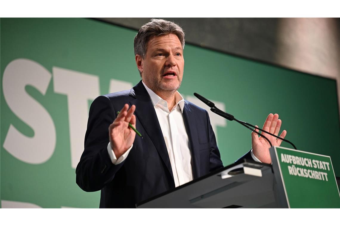 Universität entlastet Habeck bei Plagiatsvorwürfen erneut Auch die zweite Prüfung der Plagiatsvorwürfe gegen Robert Habeck durch die Universität Hamburg entlastet den Grünen-Kanzlerkandidaten. (Archivbild)
