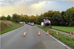 Auch ein Rettungshelikopter ist im Einsatz. Foto: 7aktuell.de | Kevin Lermer