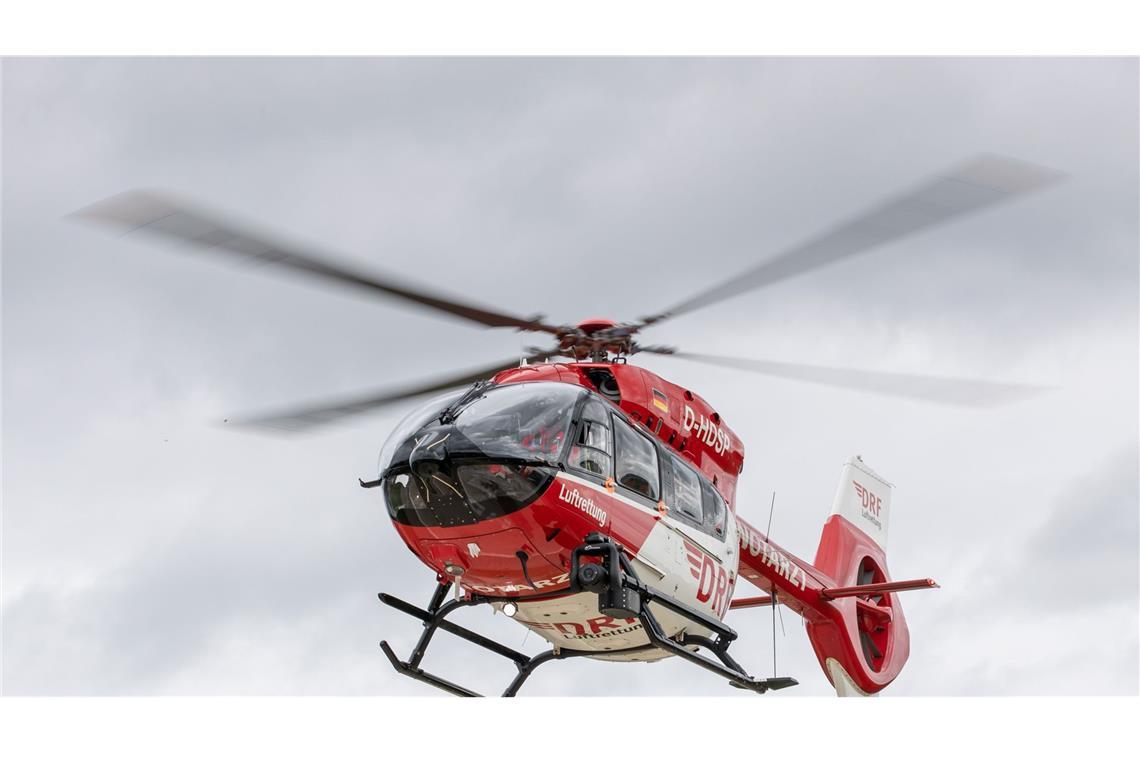 Auch ein Rettungshubschrauber war im Einsatz. (Symbolbild)