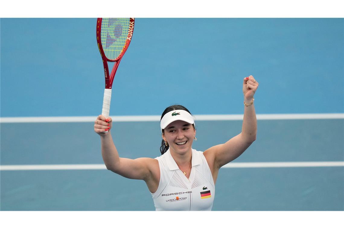 Auch Eva Lys darf jubeln