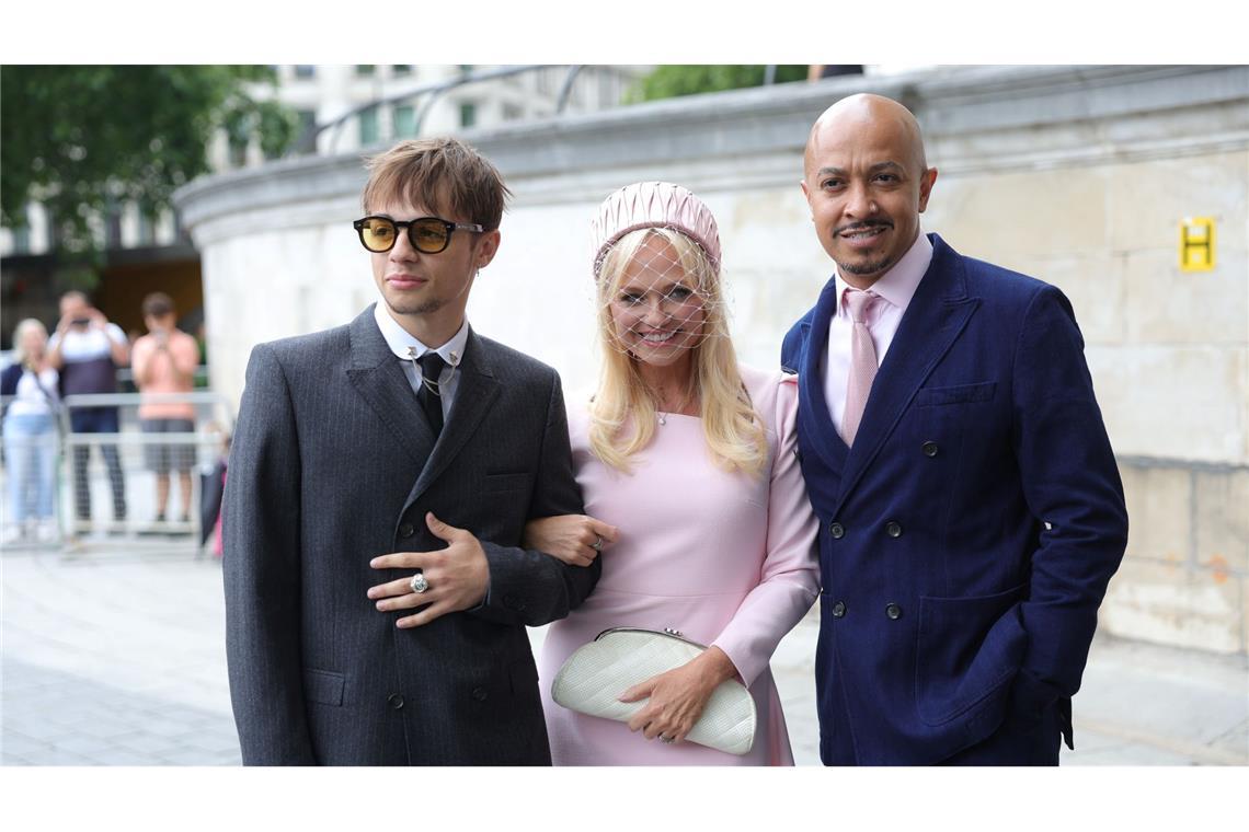 Auch Ex-Bandkollegin Emma Bunton ist unter den Gästen.