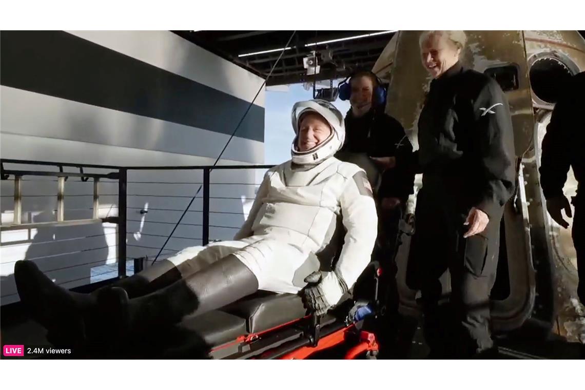 "Willkommen daheim": Gestrandete Astronauten zurück auf Erde Auch für Wilmore hatte das lange Warten nun ein Ende.
