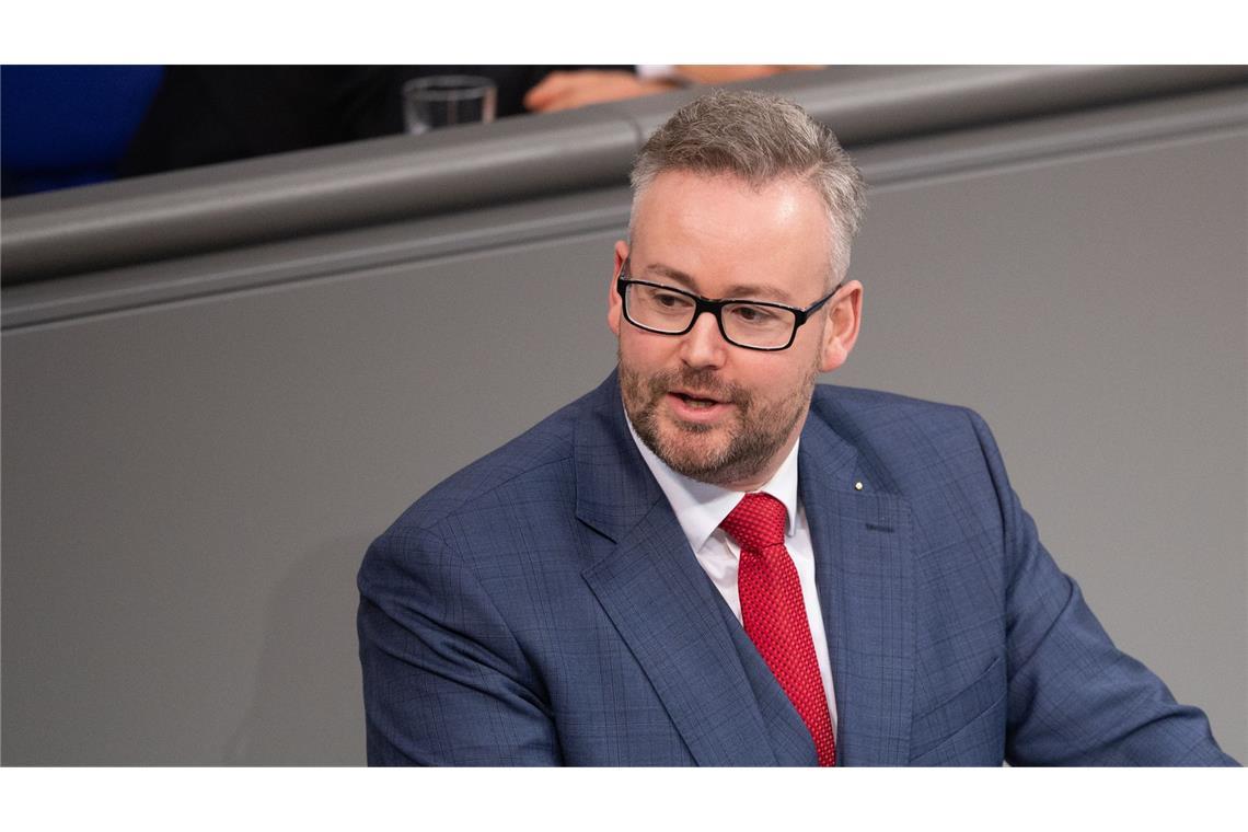 Auch in der AfD in Rheinland-Pfalz gibt es Vorwürfe der Vetternwirtschaft. Sebastian Münzenmaiers Ehefrau arbeitet beim EU-Abgeordneten Alexander Jungbluth (Archivfoto).