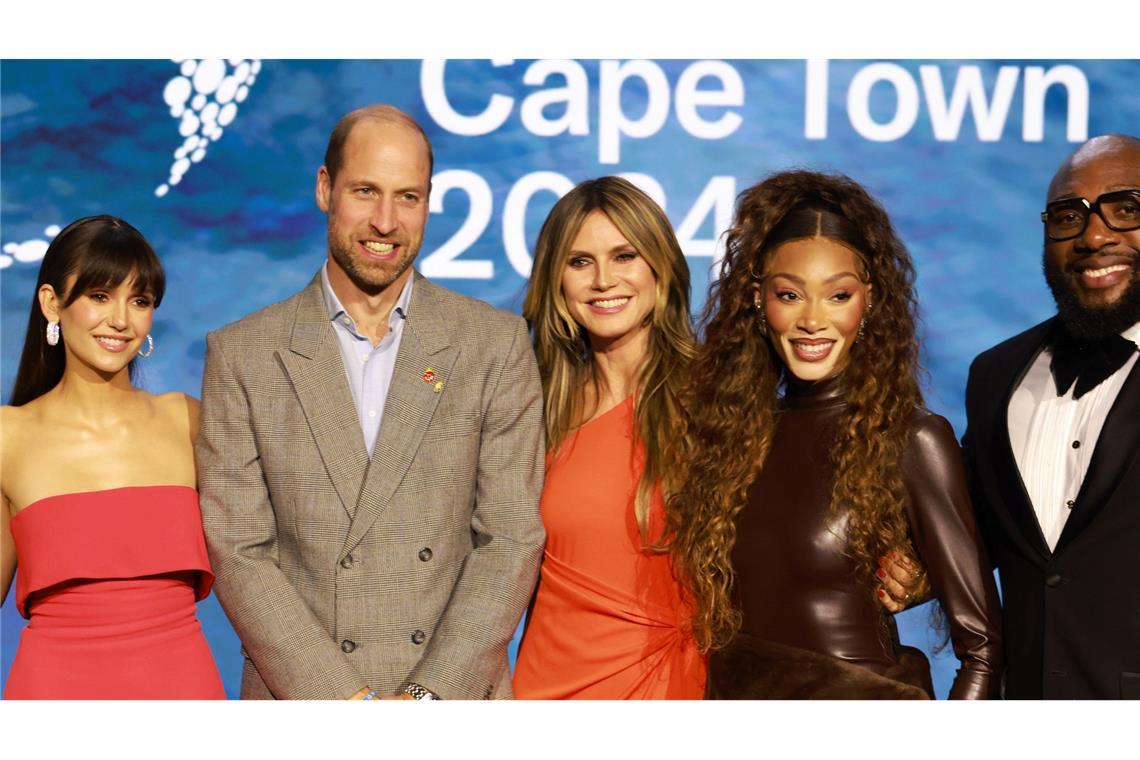 Heidi Klum trifft Prinz William bei Umweltpreis in Südafrika Auch Nina Dobrev, Winnie Harlow und Tendai Mtawarira gesellten sich aufs Gruppenfoto.
