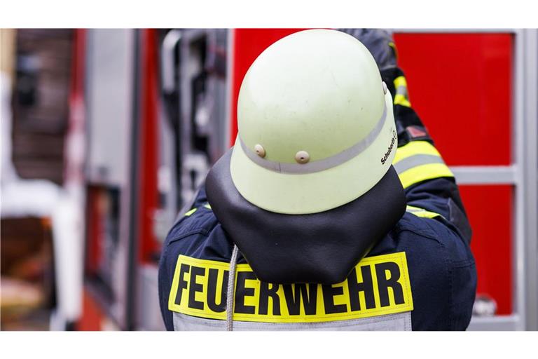 Auch Polizisten und Feuerwehrmänner sind verletzte worden (Symbolbild).