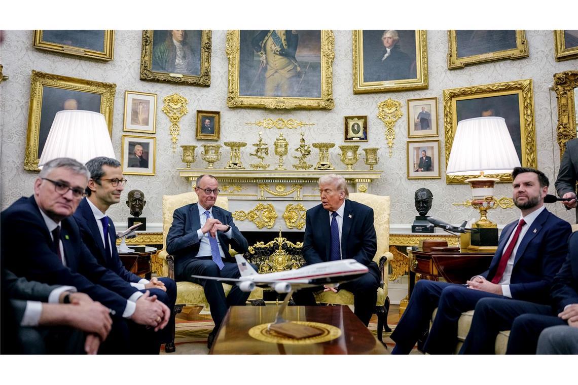 Auch Vizepräsident JD Vance war im Oval Office wieder dabei,