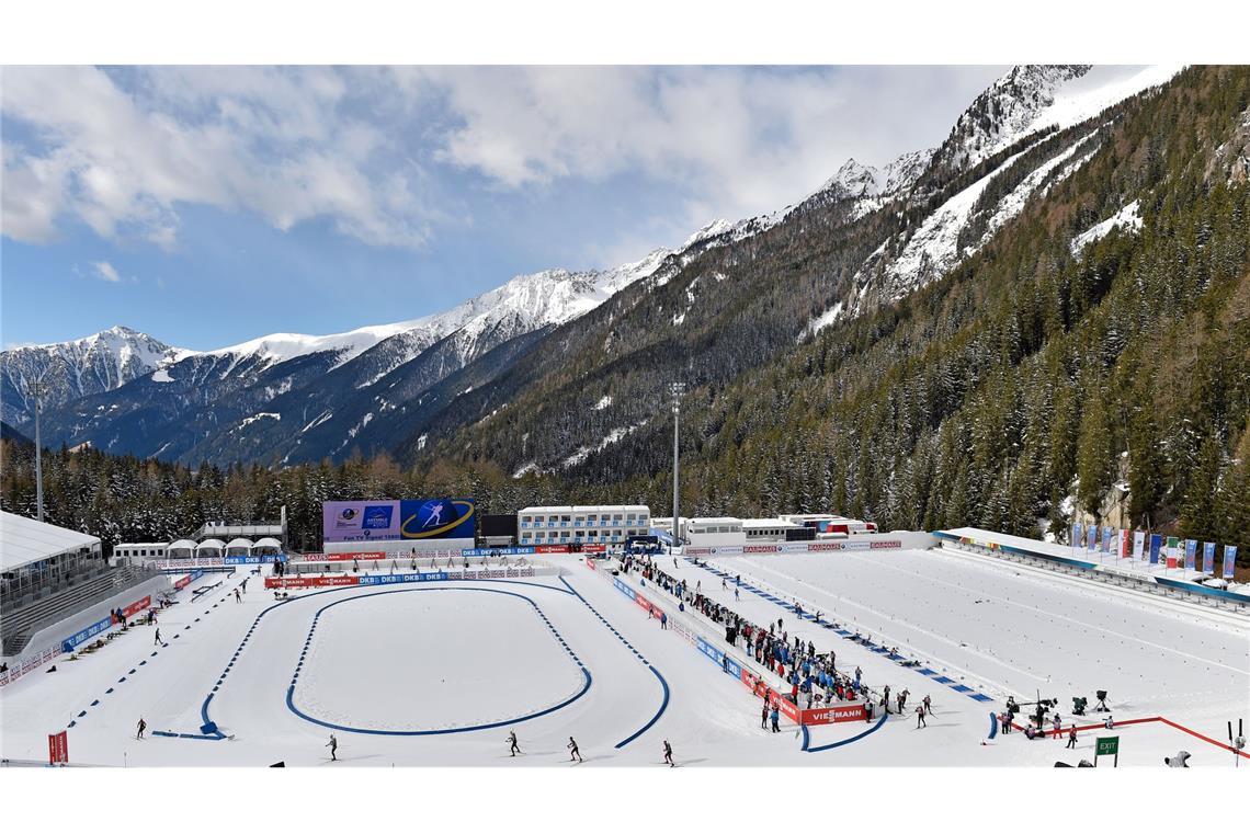 Auf 1.600 Metern Höhe geht es in Antholz ab Sonntag um die Olympiasiege. (Archivbild)