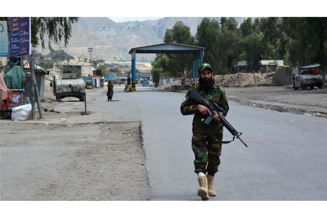 Afghanistan und Pakistan melden Dutzende Tote bei Gefechten Auf beiden Seiten soll es Tote geben.