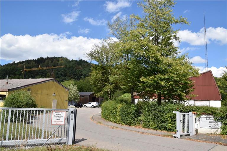 Auf dem Gelände der ehemaligen Straßenmeisterei wird künftig der neue Wertstoffhof eingerichtet. Fotos: Elisabeth Klaper