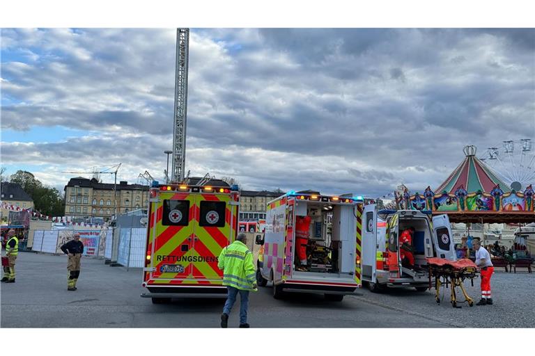 Auf dem Volksfest in Bayreuth ist es am Abend zu einem Unfall gekommen.