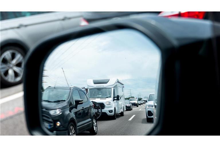 Auf der A5 bei Walldorf ist ein Streit zwischen Autofahrern eskaliert (Symbolbild).