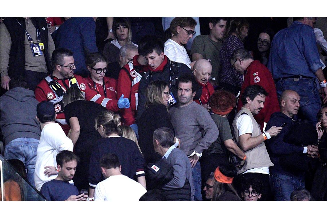 Auf der Tribüne gab es einen medizinischen Zwischenfall